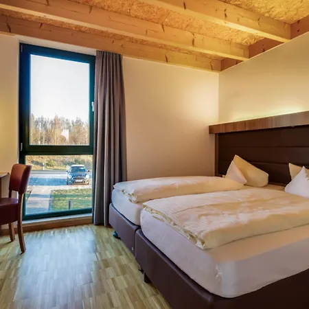 Lagovida Hafenhaus J Am Stoermthaler * Grosspoesna