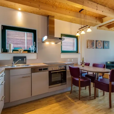 Semesterbostad Lagovida Hafenhaus J Am Stoermthaler *